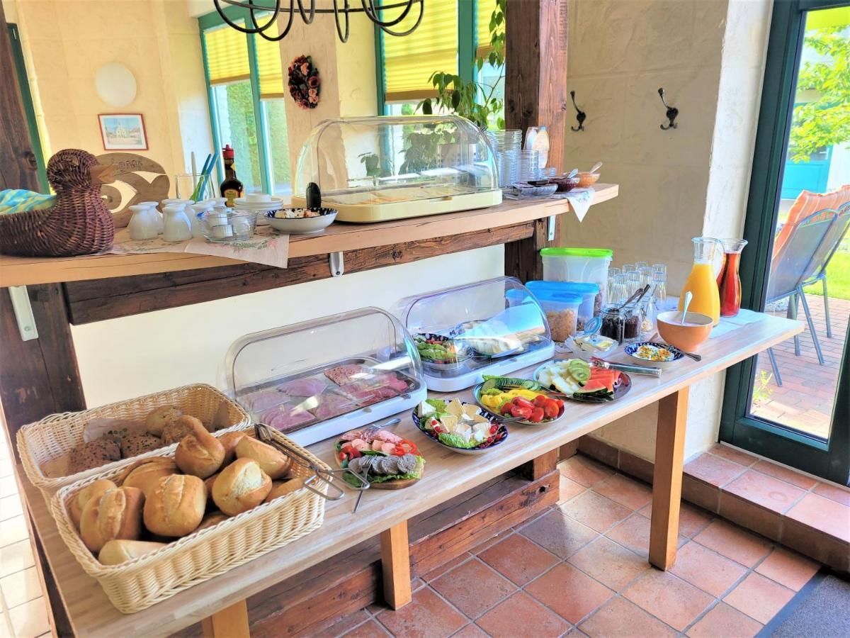 Pension Landhaus Teichgraf Wolgast Extérieur photo